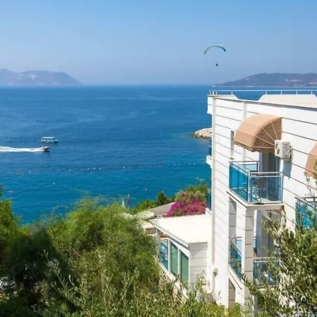 Hotell Rhapsody