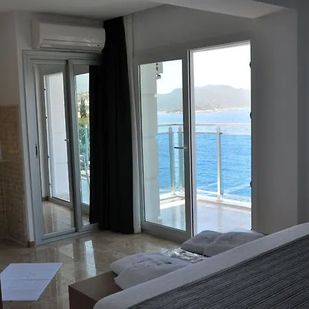 Hotell Rhapsody